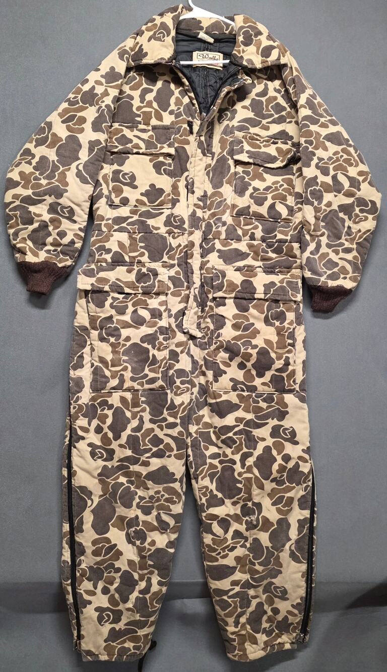 VTG Walls Blizzard-Pruf Coveralls Mens XL Insulated Duck Camo Hunting USA 80s